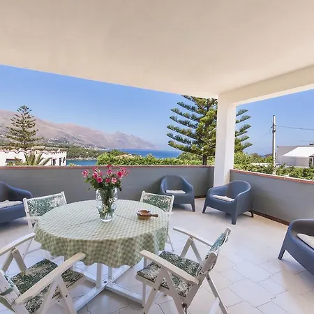 Apartment Saracena